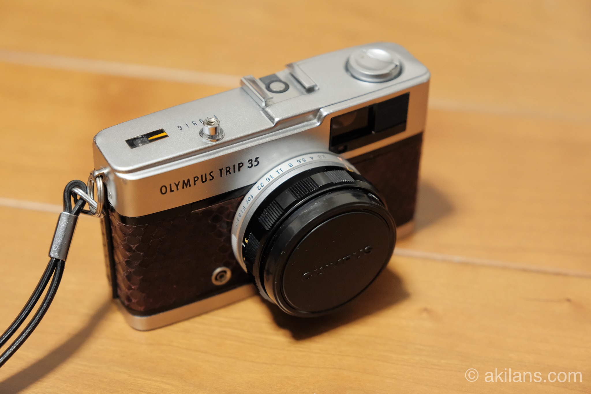 OLYMPUS TRIP 35 35mmコンパクトフィルムカメラ #145
